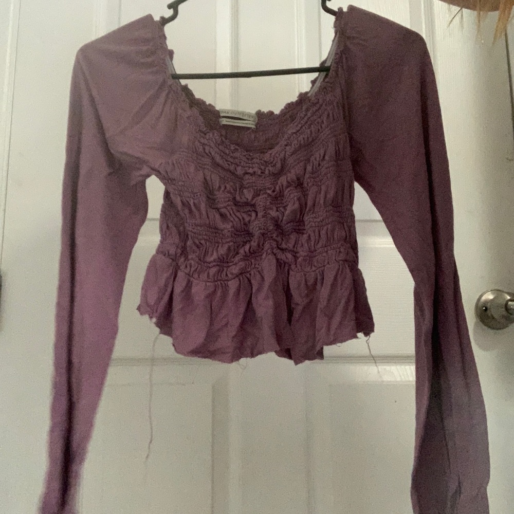Long sleeve crop top